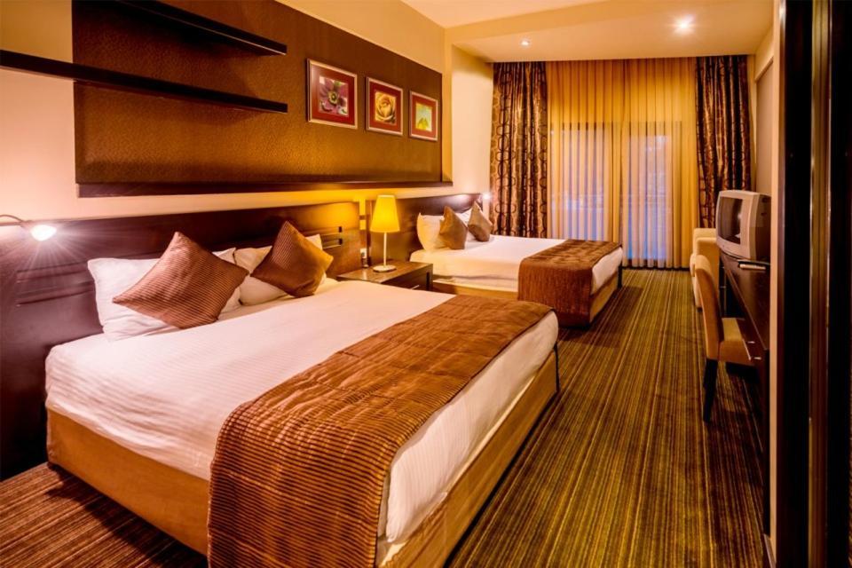 Vuni Palace Luxury Resort & Beach & Casino Kyrenia  Ngoại thất bức ảnh